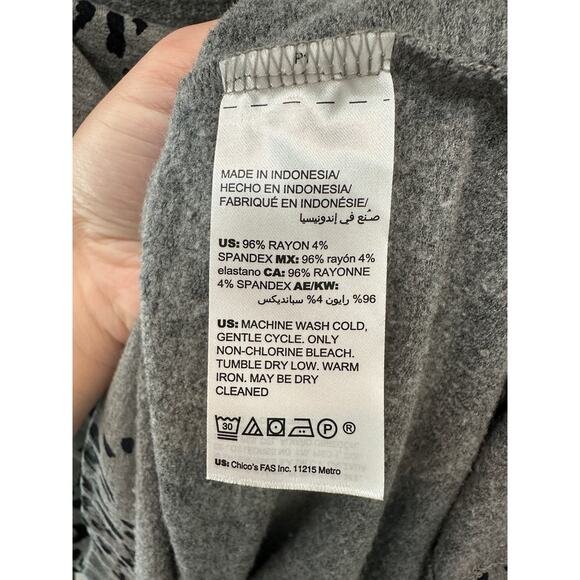 CHICO’S | Zenergy Gray Cheetah Print Cowl Neck Top | Size 2 Large - Picture 6 of 6